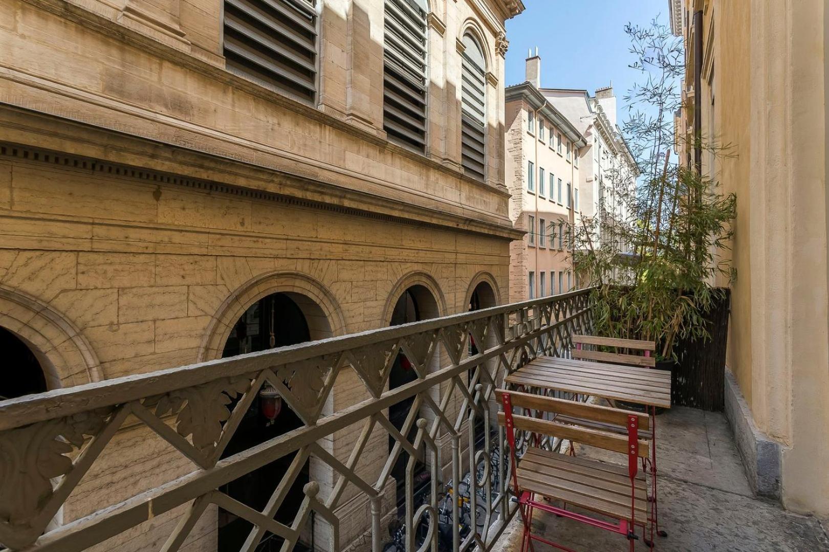 Charlie-Meublee Haut De Gamme-Duplex-260M2-Lyon 1 Eksteriør billede